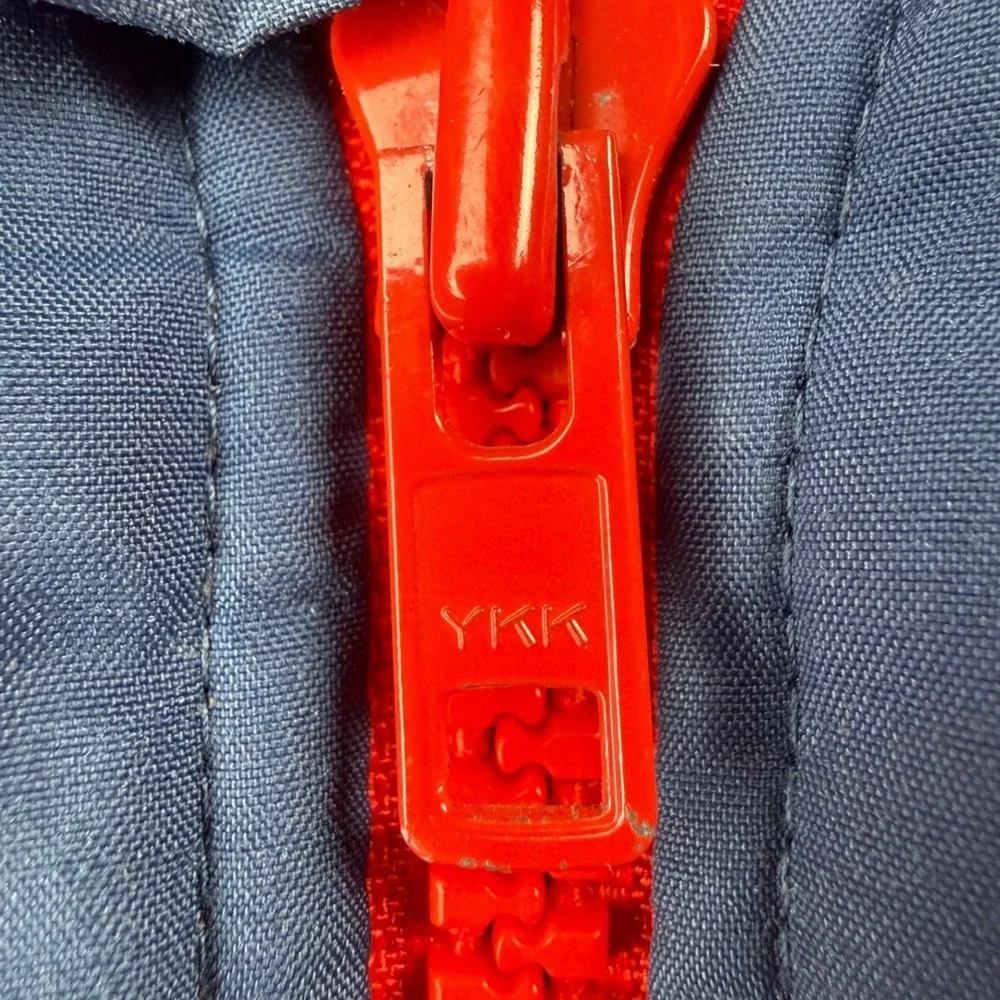 Vintage 80s Windbreaker Puffer Jacket Blue Red‎ Nylon Colorblock M